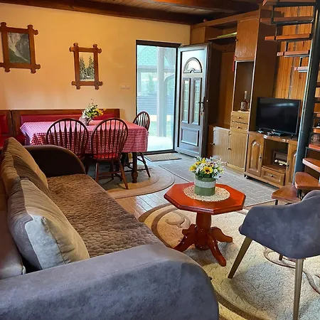 Kuca Za Odmor Malisevac * Gornja Koprivna